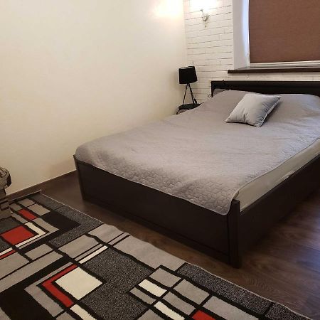 Unique 1 Bd Apt Dt W/Free Parking And Wi-Fi Apartment Chisinau Exterior photo